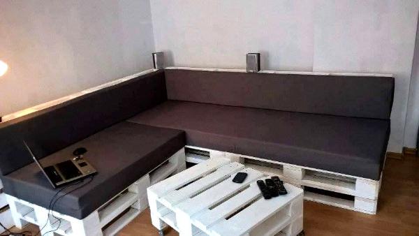 no-cost pallet sectional sitting set