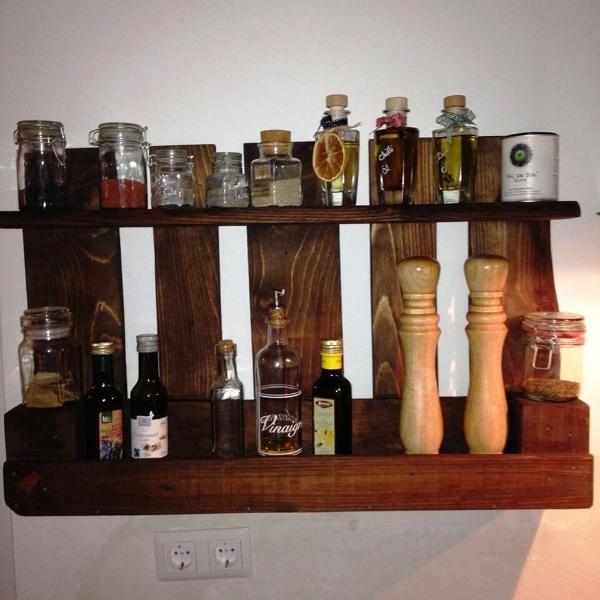 pallet beverage bottle shelf