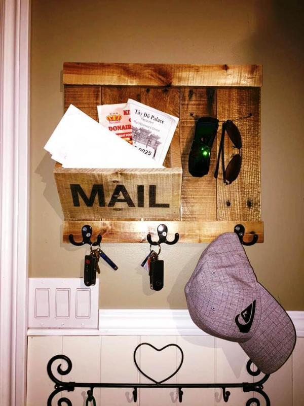 wooden pallet mail organizer and accessory holder