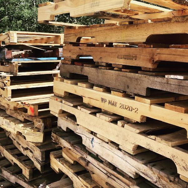 find wooden pallets