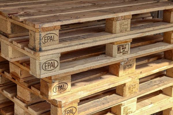 how pallets are used in construction